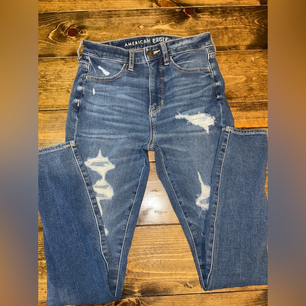 American Eagle women’s jeans size 2!